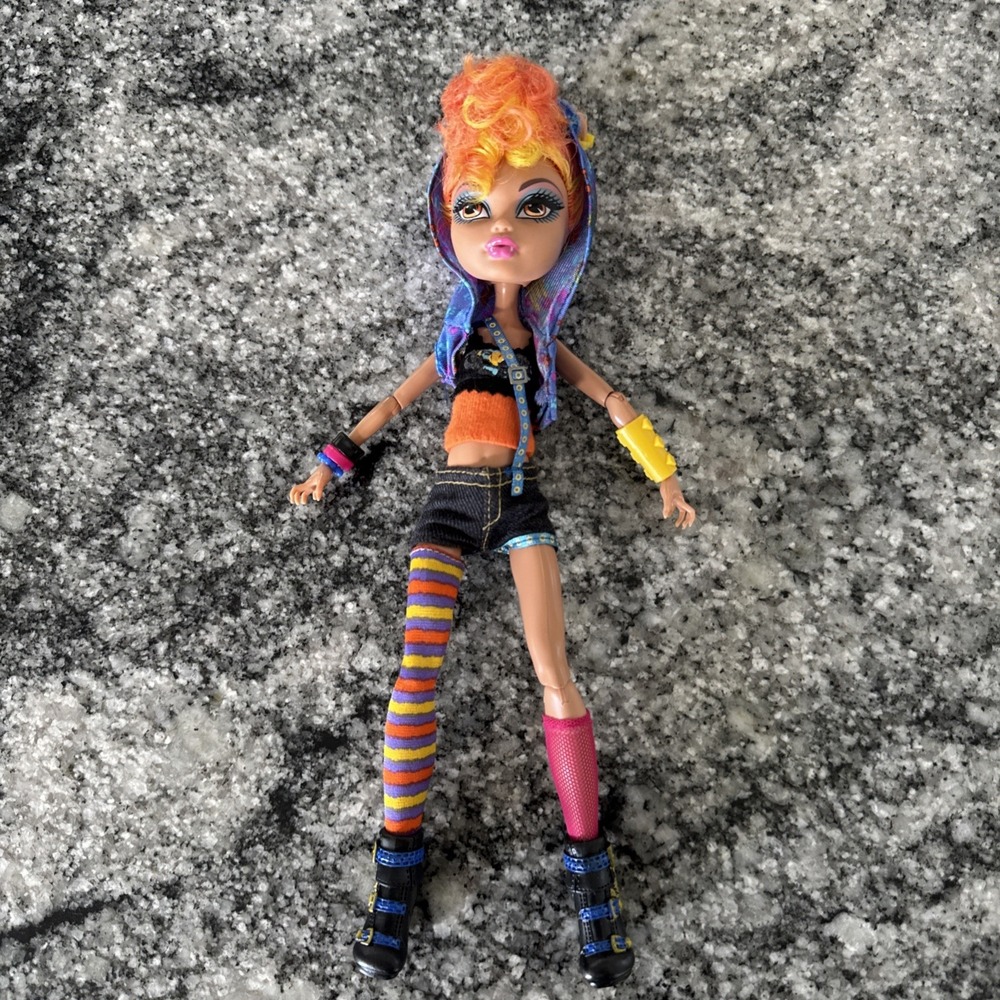 Mattel Monster High  Doll Howleen Wolf Doll 2011